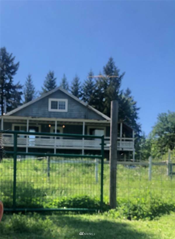 15025 Smith Prairie RD SE, Yelm, WA 98597