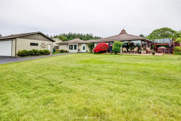 1536 Carol ST, Camano Island, WA 98282