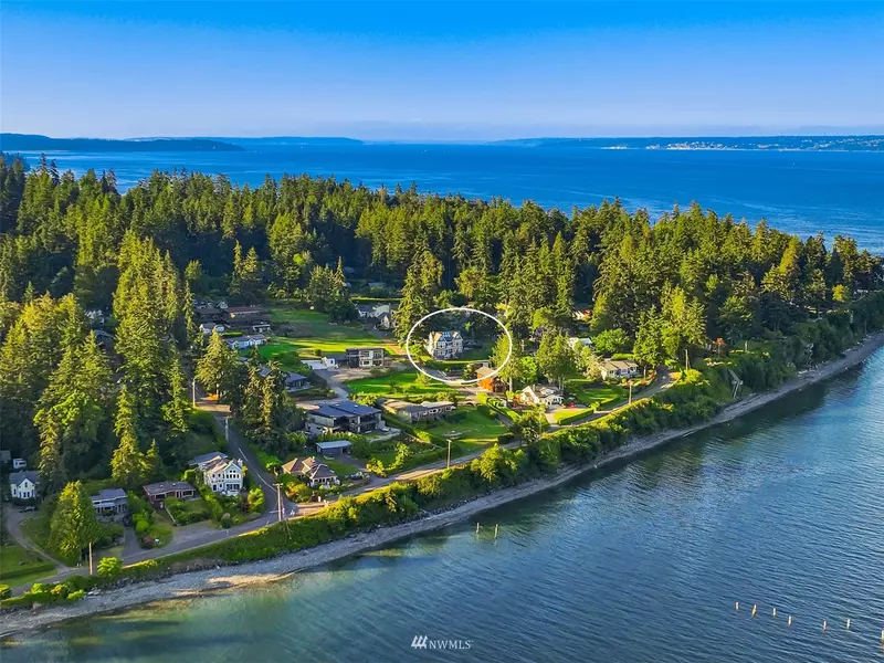 10331 Manitou Beach DR NE, Bainbridge Island, WA 98110