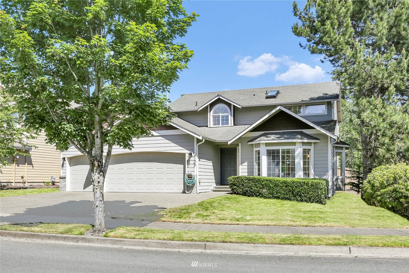 4108 NE 7th ST, Renton, WA 98059