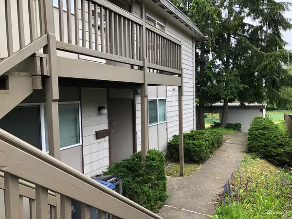 1809 Perry AVE, Bremerton, WA 98310