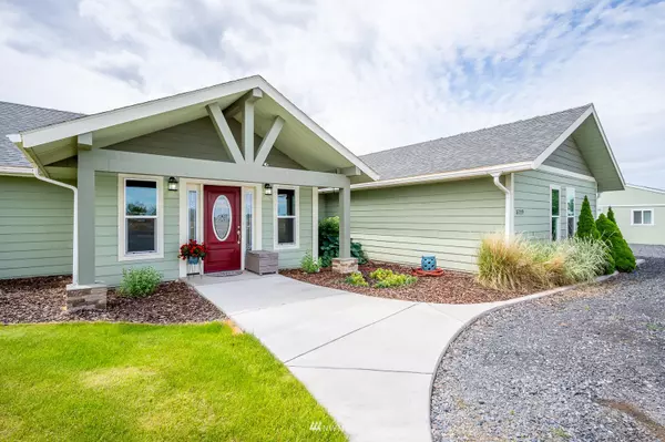 5719 Road 4.4 NE, Moses Lake, WA 98837