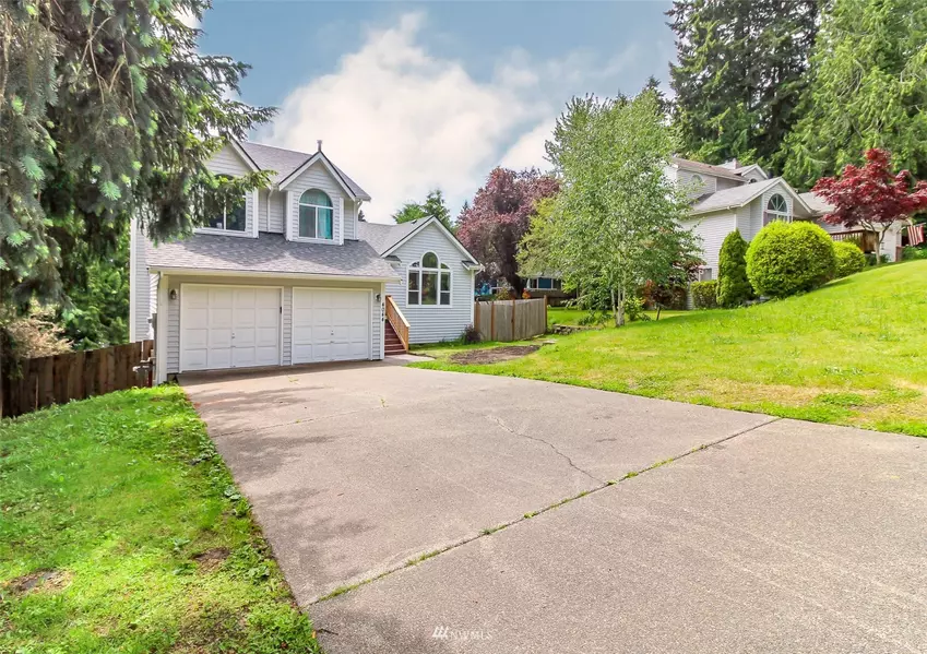 4044 SE Conifer Park DR, Port Orchard, WA 98366