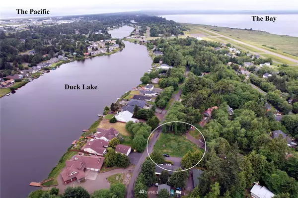 300 Lake View LOOP NE, Ocean Shores, WA 98569