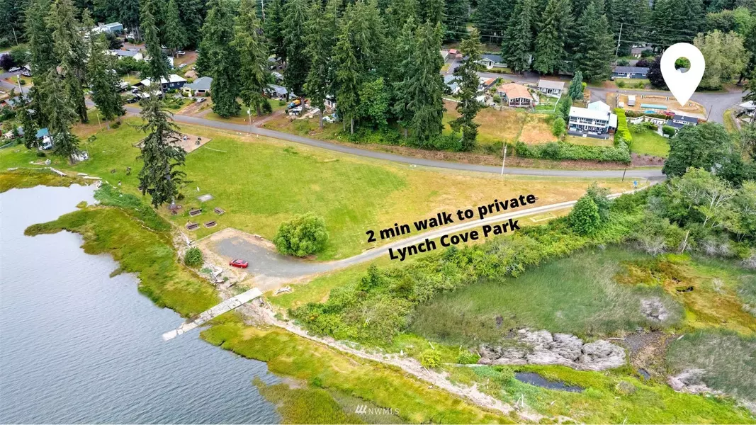 21 NE Bryan LN, Belfair, WA 98528