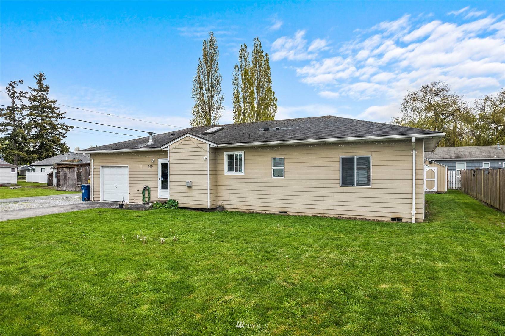 Blaine, WA 98230,360 5th ST