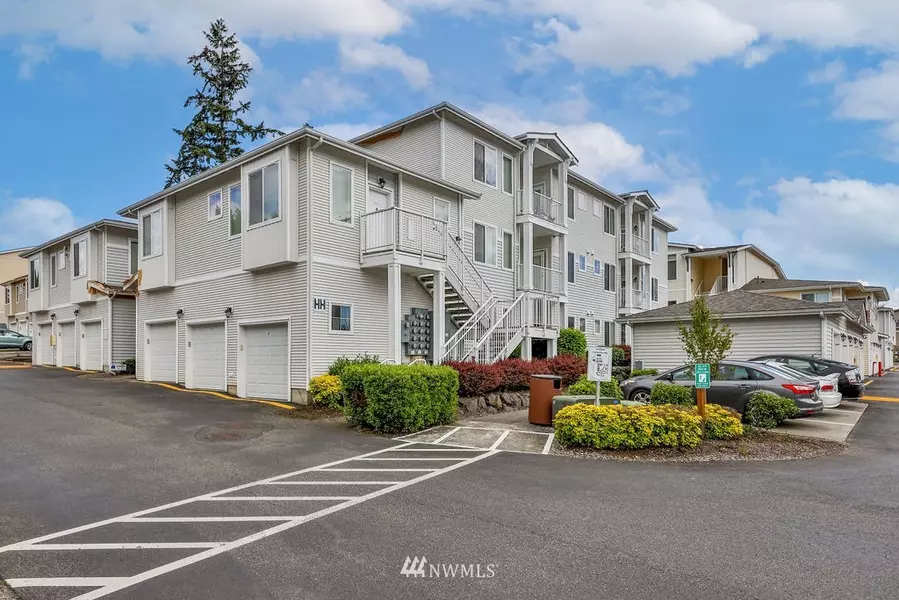 14915 38th DR SE #1027, Bothell, WA 98012