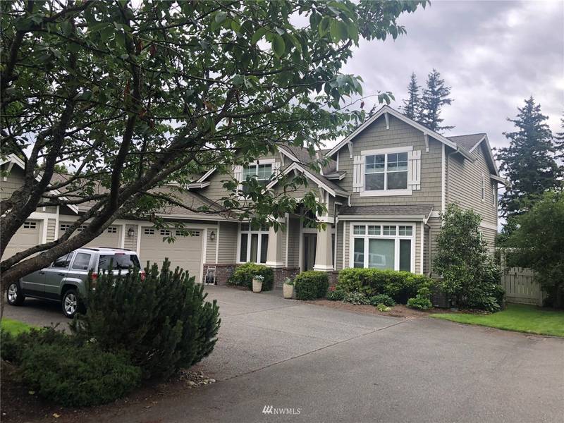 20622 Maplewood DR, Edmonds, WA 98026