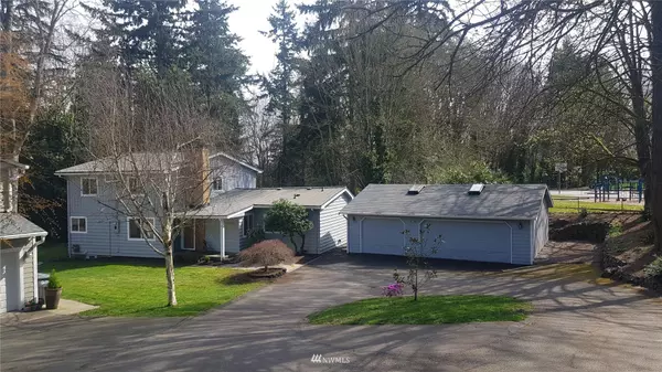 15810 5th AVE SW, Burien, WA 98166