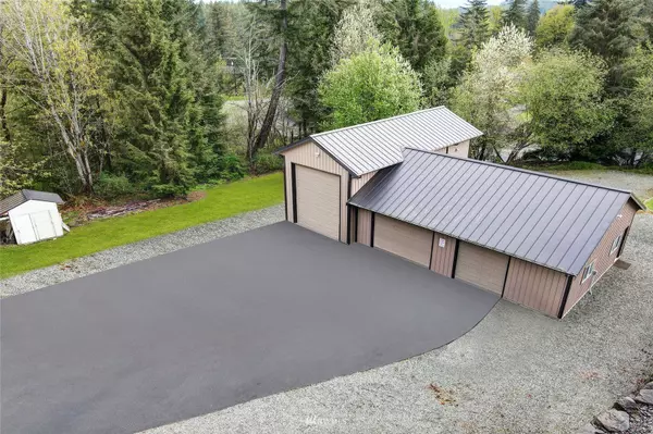 Ravensdale, WA 98051,27406 SE 256th ST