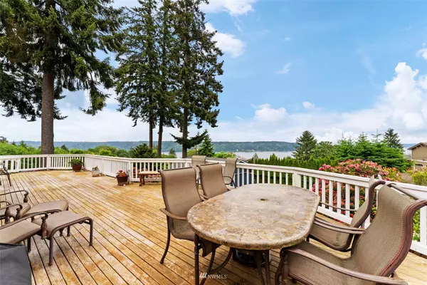 Gig Harbor, WA 98332,1403 Sea Cliff DR NW