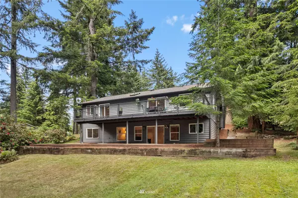 19 Fairway LN, Bellingham, WA 98229