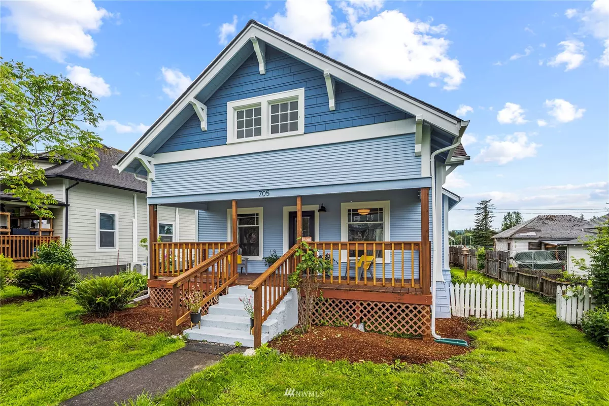 Vader, WA 98593,705 B ST