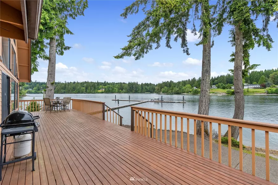 280 SE Wildcat Cove RD, Shelton, WA 98584