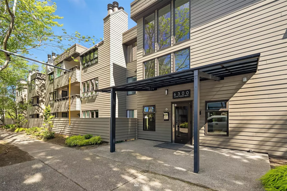 Seattle, WA 98115,6300 Sand Point WAY NE #206