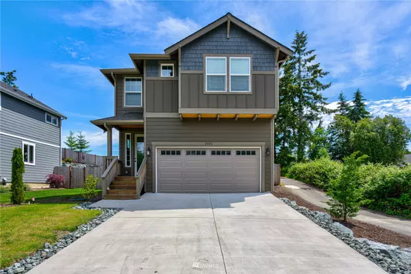 4995 Silverwood LN, Freeland, WA 98249