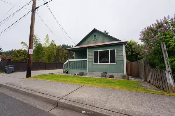 Wilkeson, WA 98396,307 Albert ST