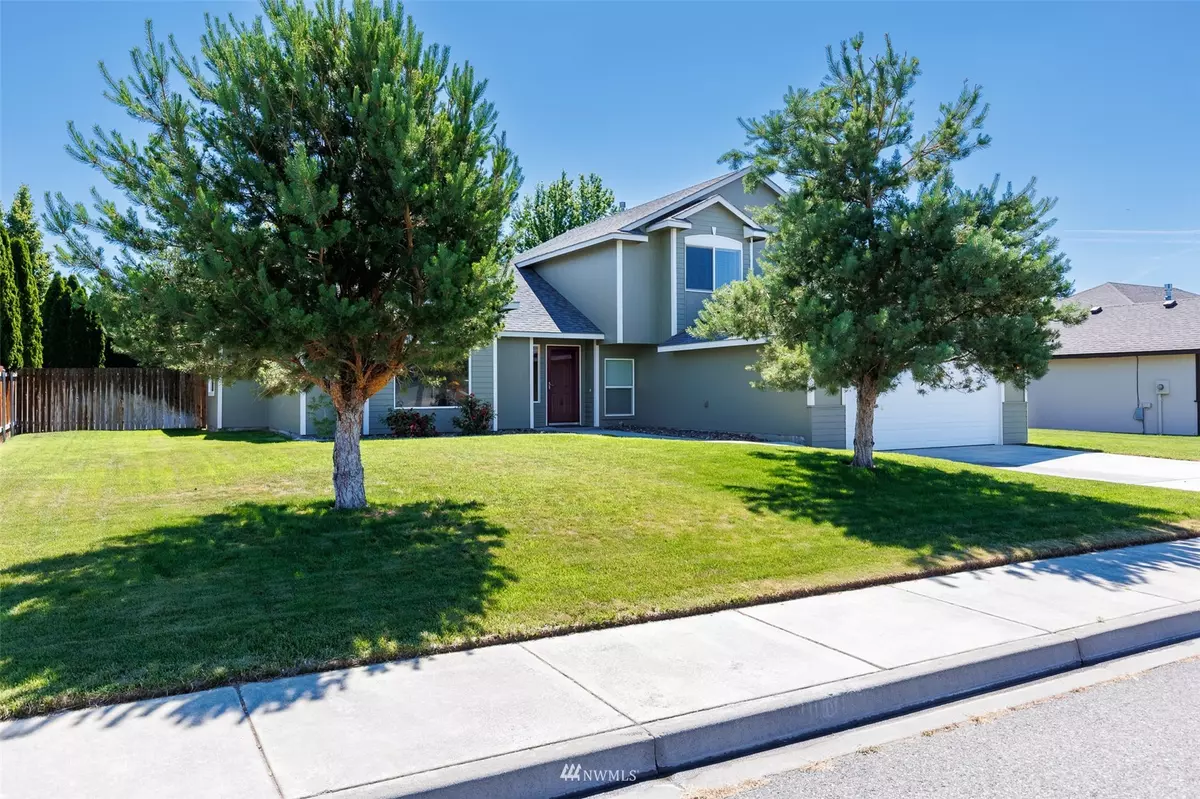 West Richland, WA 99353,1704 Maplewood AVE