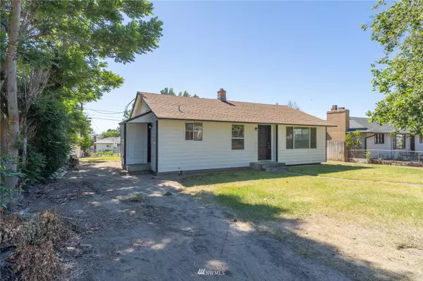 519 N Clark RD, Moses Lake, WA 98837