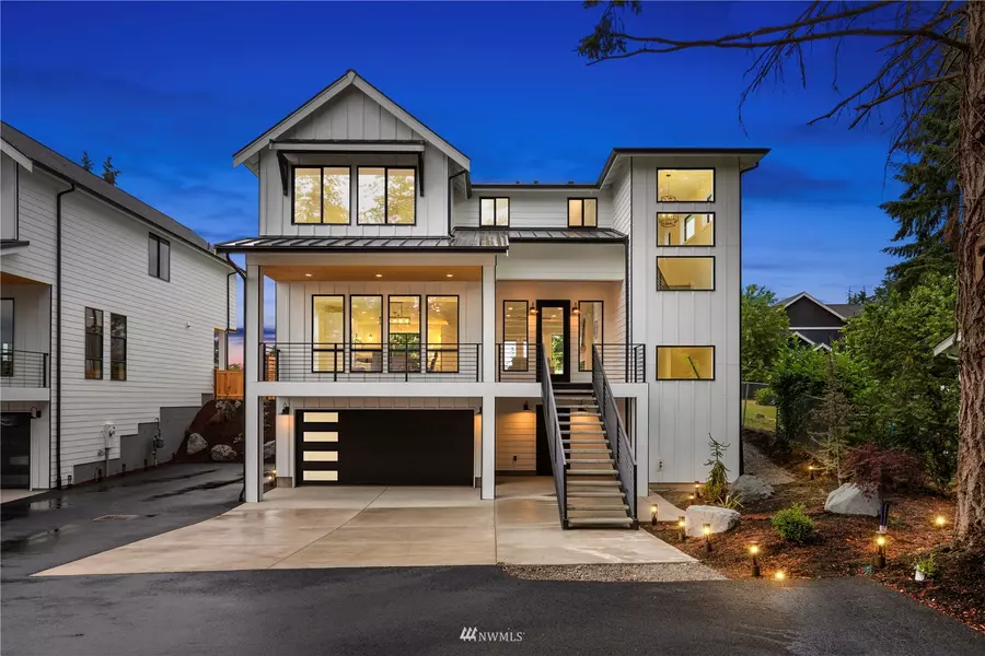 8621 37th ST W, University Place, WA 98466