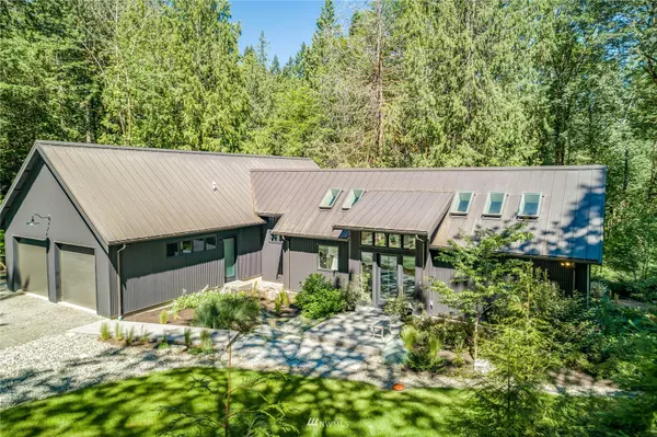 7765 Springridge RD NE, Bainbridge Island, WA 98110