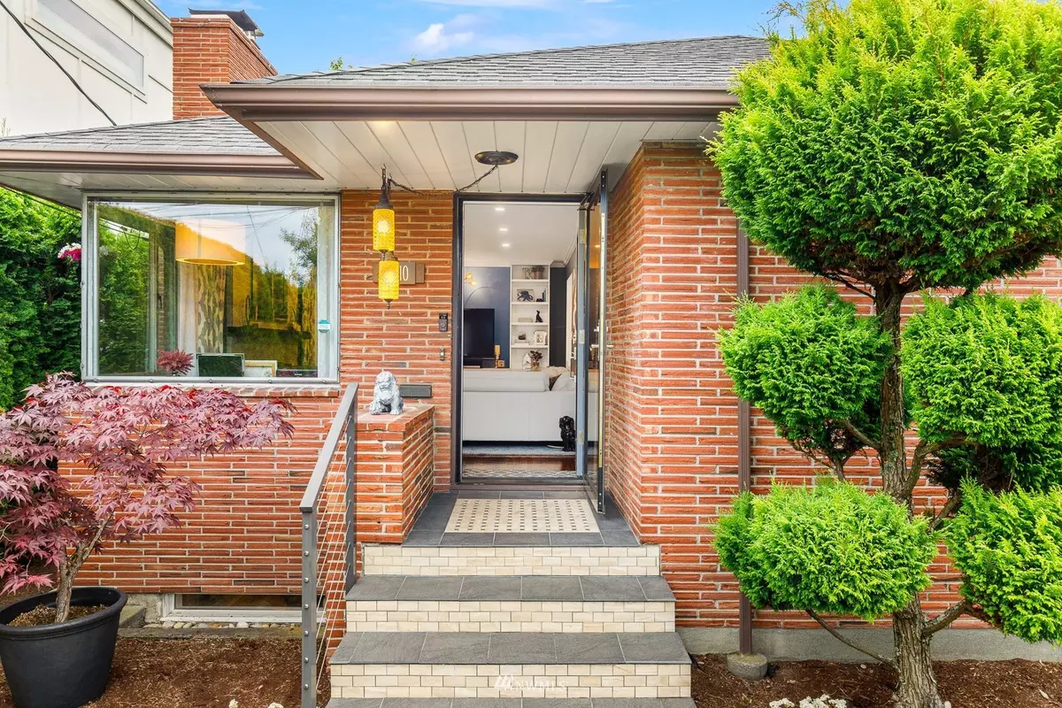 Seattle, WA 98136,7610 California AVE SW