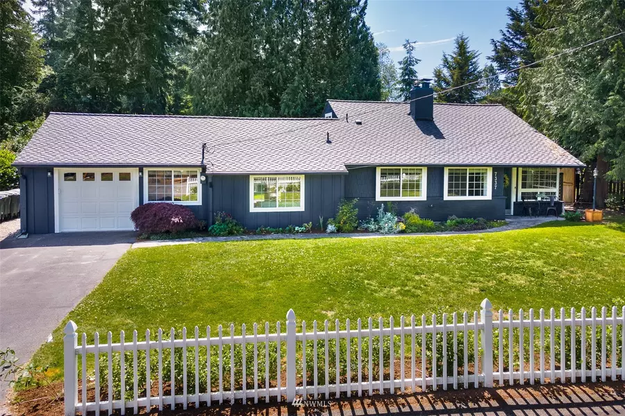 7337 NE 145th PL, Kenmore, WA 98028