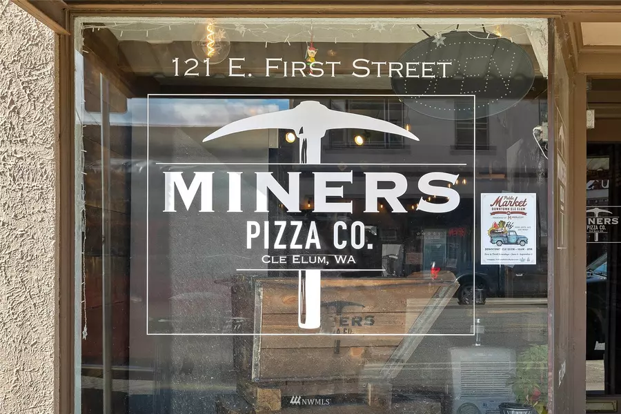 121 E 1st ST, Cle Elum, WA 98922