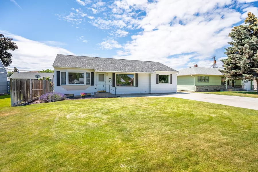 55 D ST SE, Ephrata, WA 98823