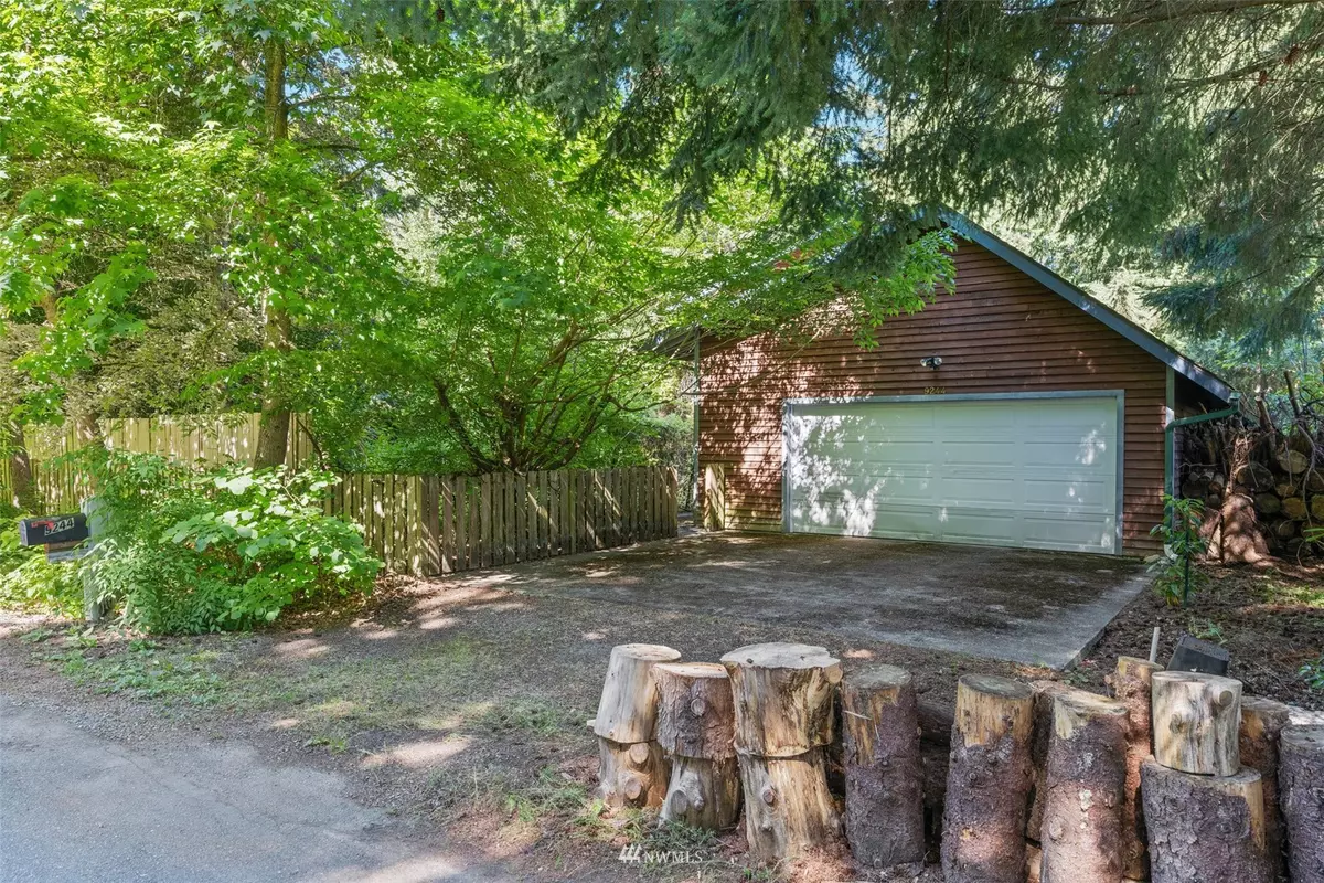 Vashon, WA 98070,9244 SW 274 th ST