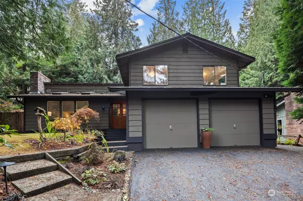 890 Highwood DR SW, Issaquah, WA 98027