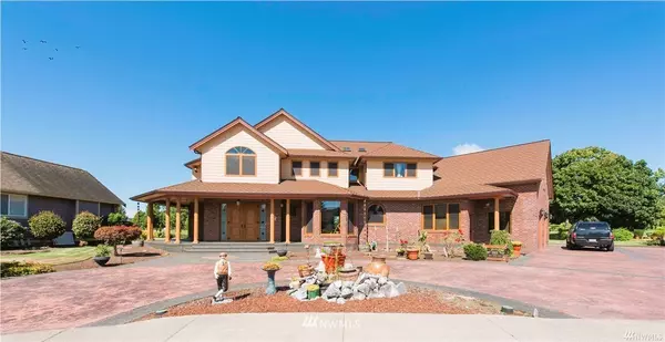 1911 Twin Sister CT, Lynden, WA 98264