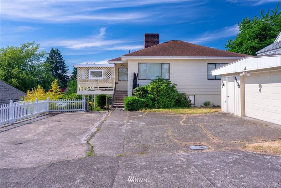 4109 W D ST, Bremerton, WA 98312