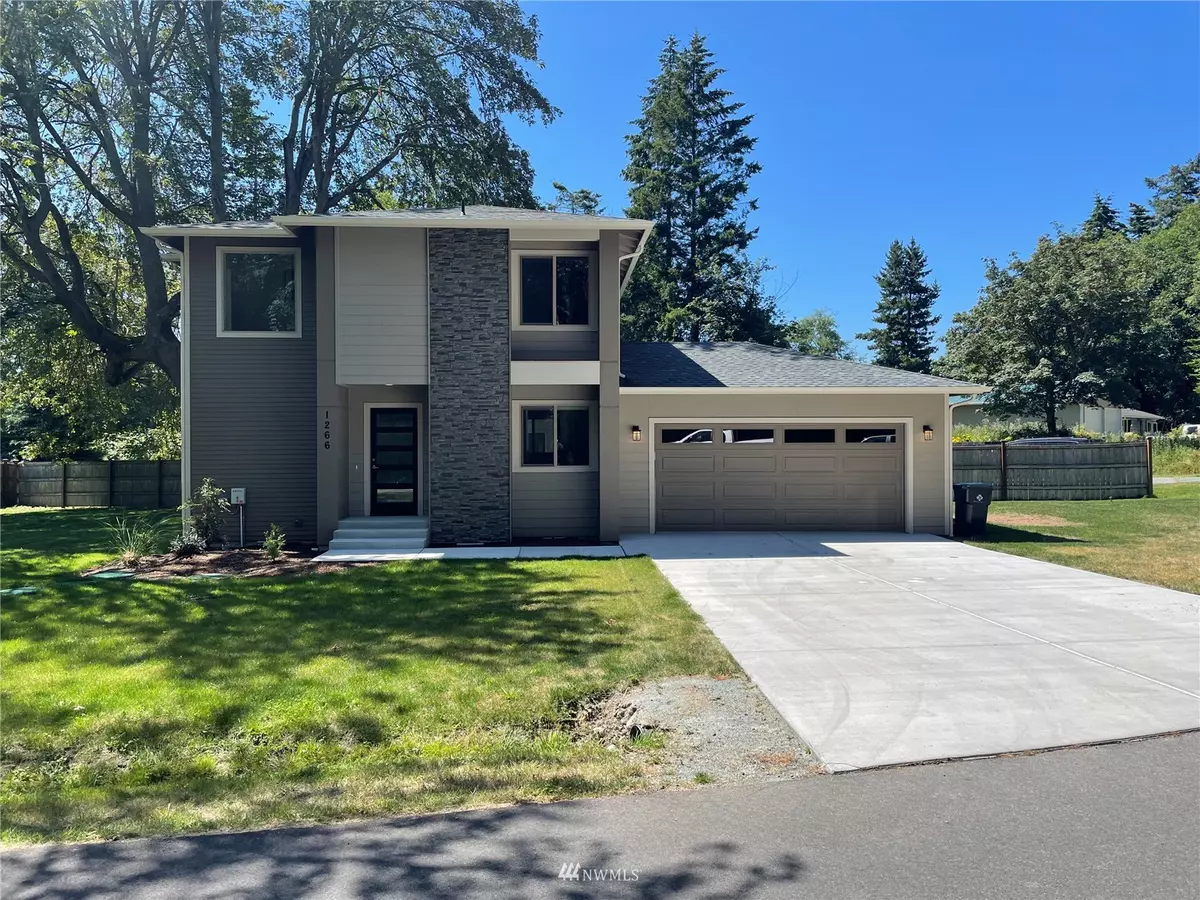 Coupeville, WA 98239,1266 Nimitz DR