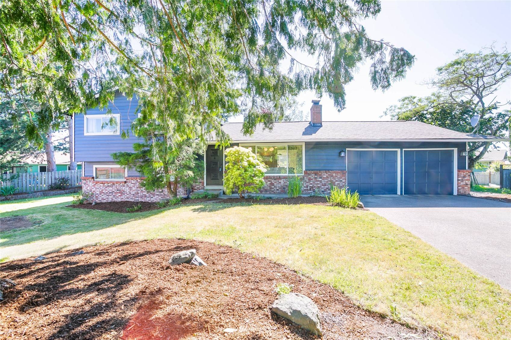 2705 E Crestline DR, Bellingham, WA 98226