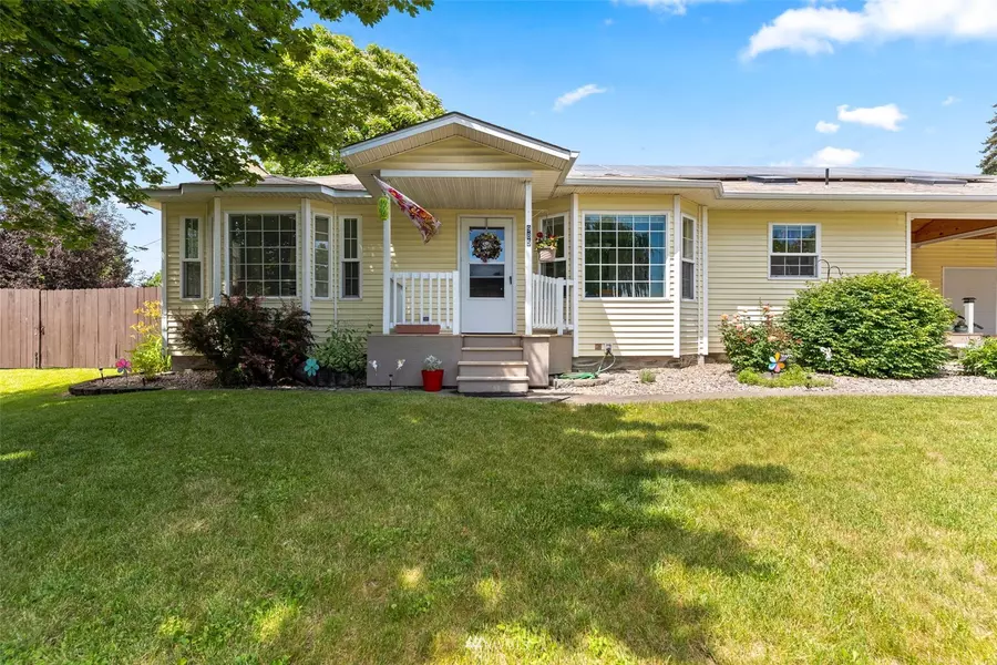 985 E Forest AVE, Colville, WA 99114