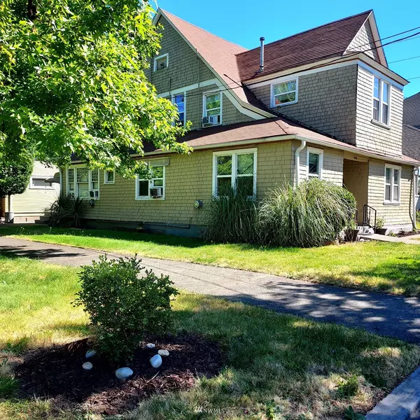 1423 S 5th ST, Tacoma, WA 98405