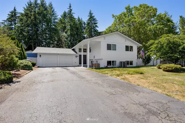 University Place, WA 98467,9824 62nd Street Ct W