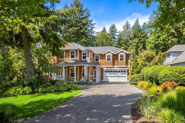 335 Eakin DR NW, Bainbridge Island, WA 98110