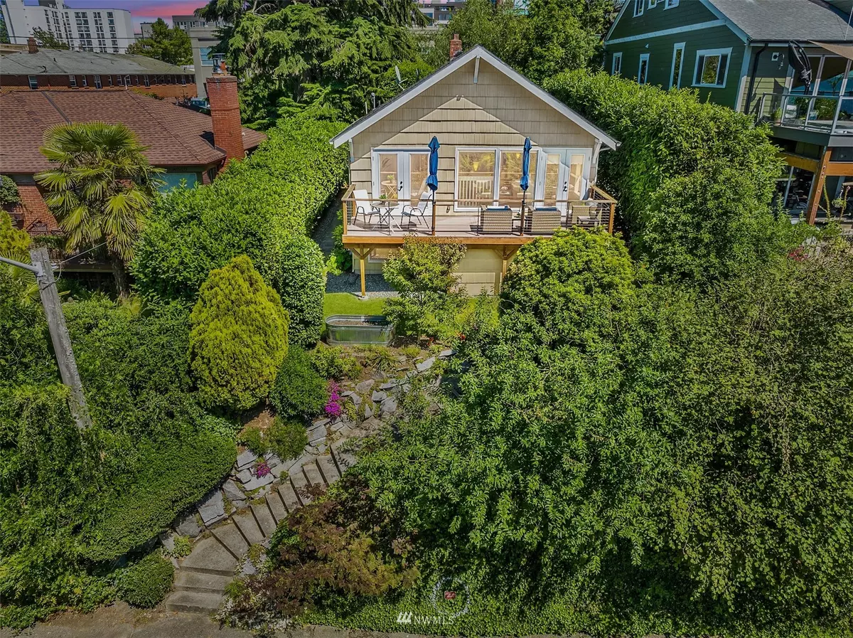Seattle, WA 98116,4732 45th AVE SW
