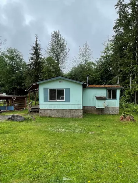 570 Raindrop PL, Forks, WA 98331