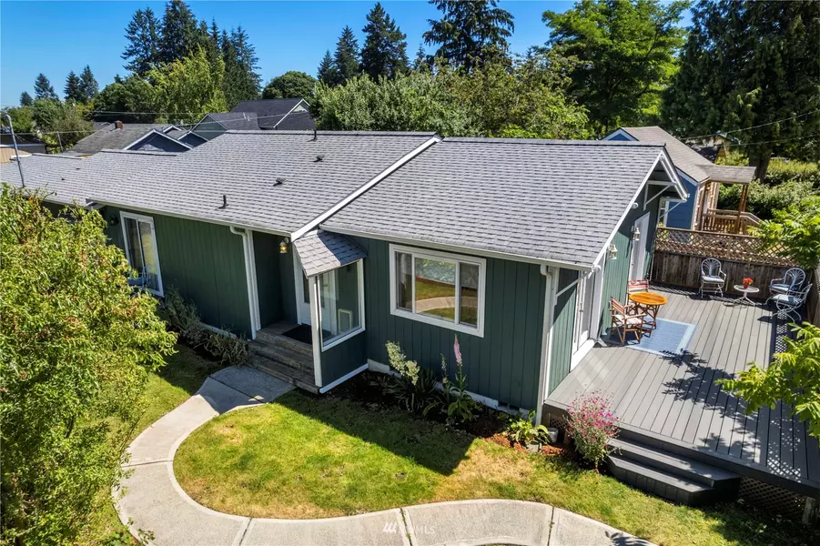 1808 10th AVE SE, Olympia, WA 98501