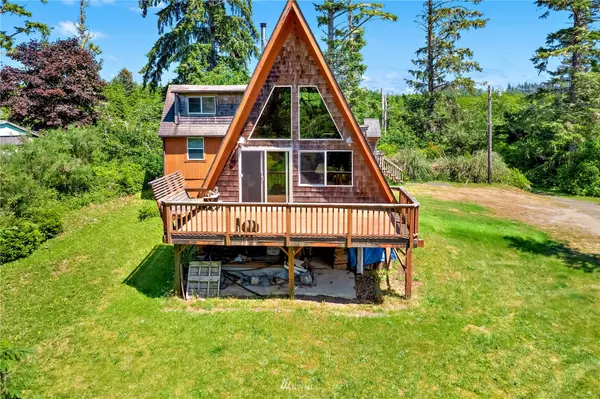 3431 State Route 105, Grayland, WA 98547