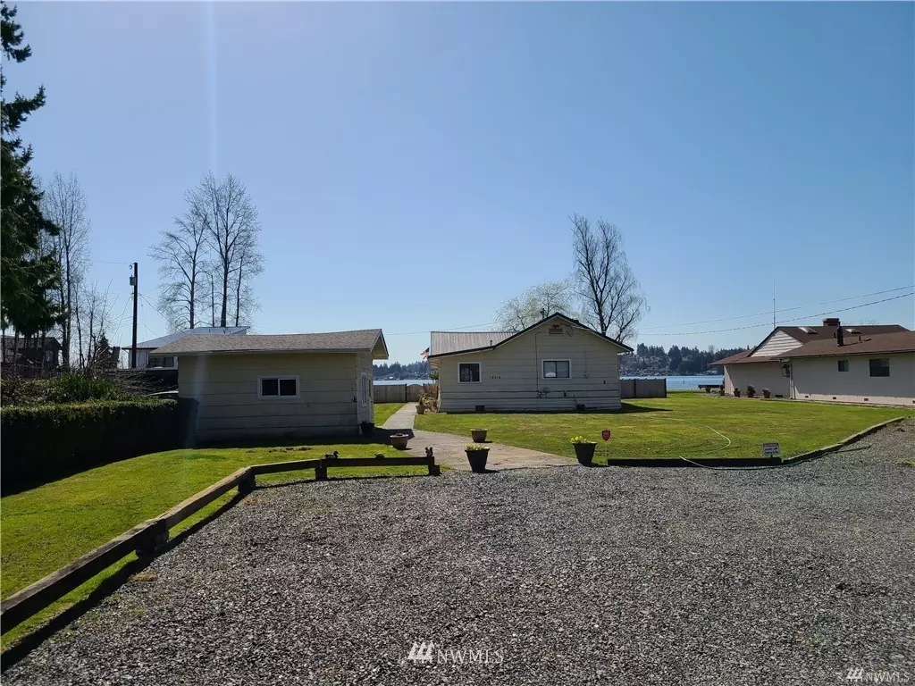 Lake Stevens, WA 98258,10318 Sandy Beach DR