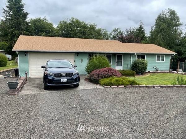 42 Morgan DR, Cathlamet, WA 98612