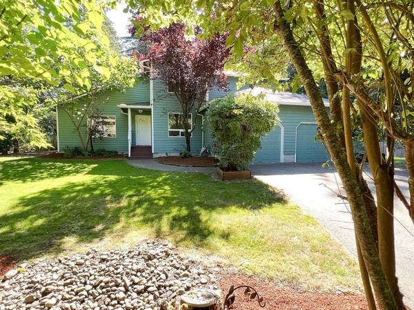 110 NE Dogwood RD, Belfair, WA 98528