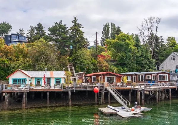 5621 Seaview AVE NW, Seattle, WA 98107