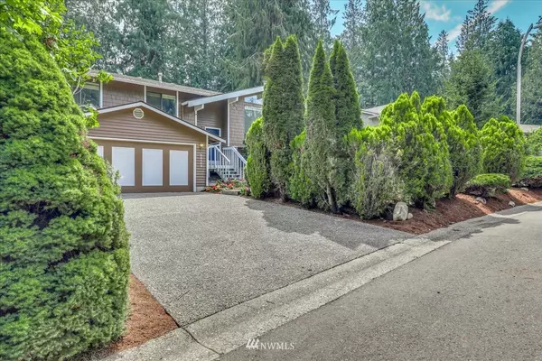 Sammamish, WA 98074,22423 NE 12th CT