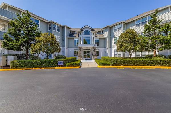 19412 48th AVE W #107, Lynnwood, WA 98036