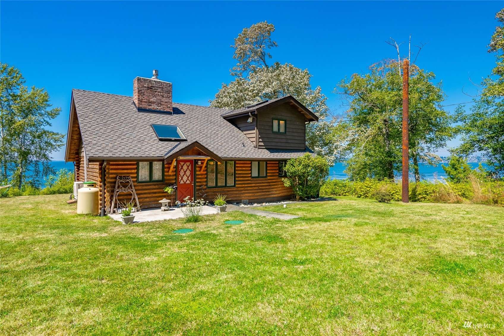 8703 Oertel DR, Blaine, WA 98230